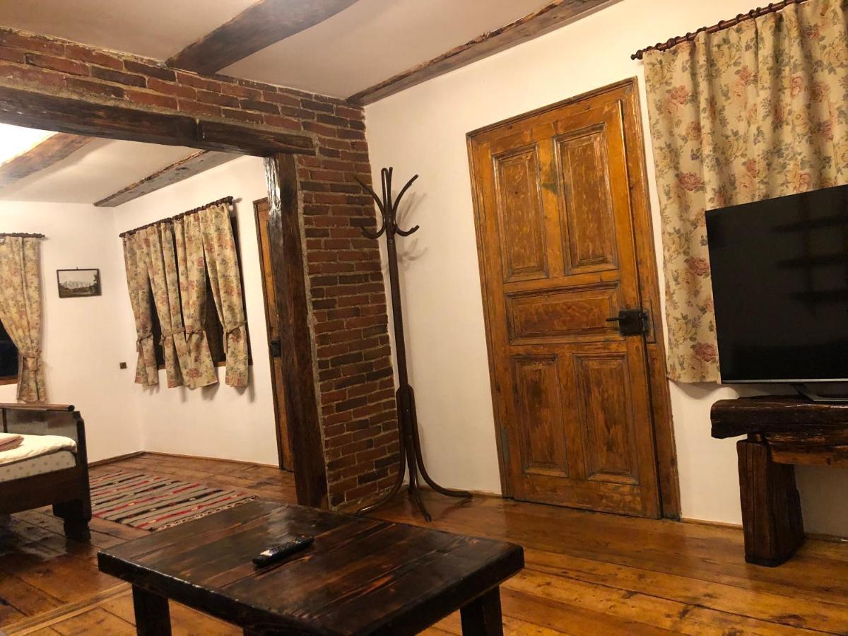 Vila Old Court Curtea de Argeş Exteriér fotografie