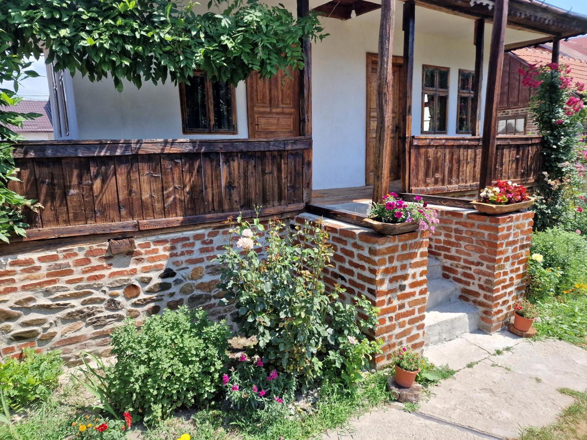 Vila Old Court Curtea de Argeş Exteriér fotografie